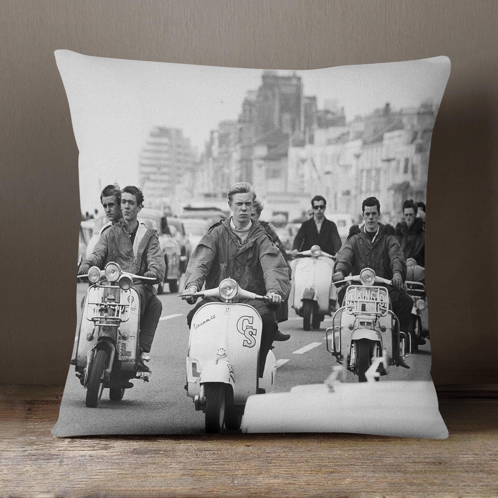 Mods on Scooters C62 - 40 cm Cushion Yoosh
